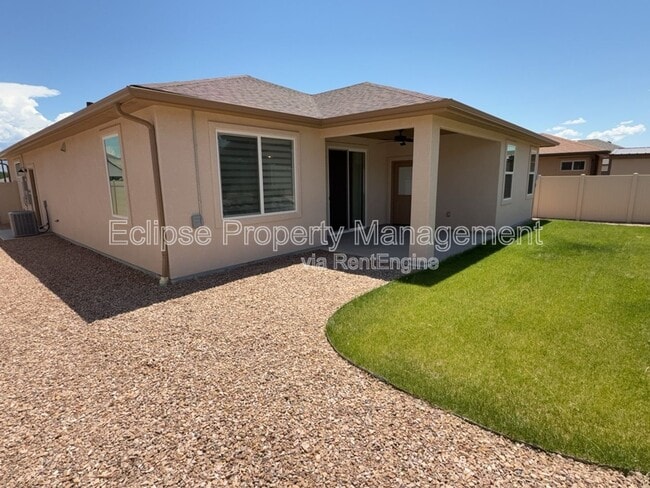 Building Photo - 679 Eadin Ln