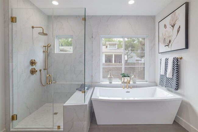 Building Photo - 1703 Piedmont Ave