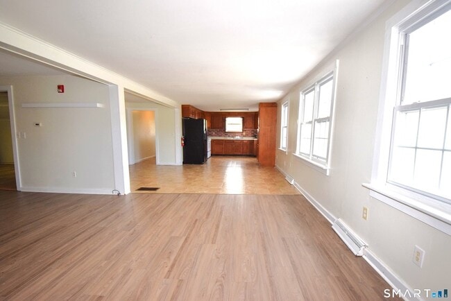 Building Photo - 1129 Connecticut 169 Unit