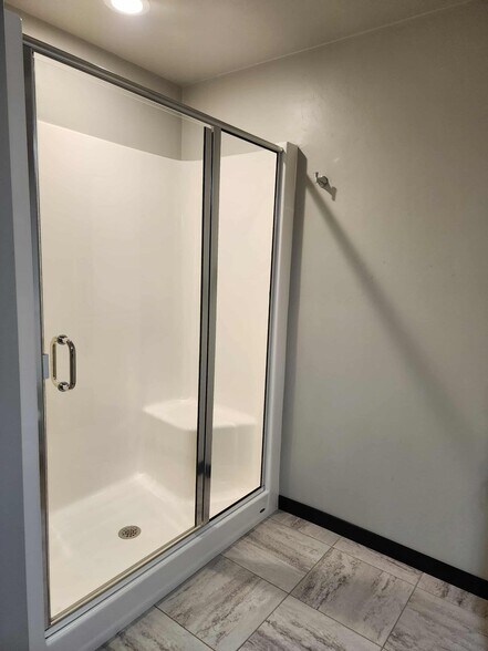 Building Photo - 2453 Scheuring Rd