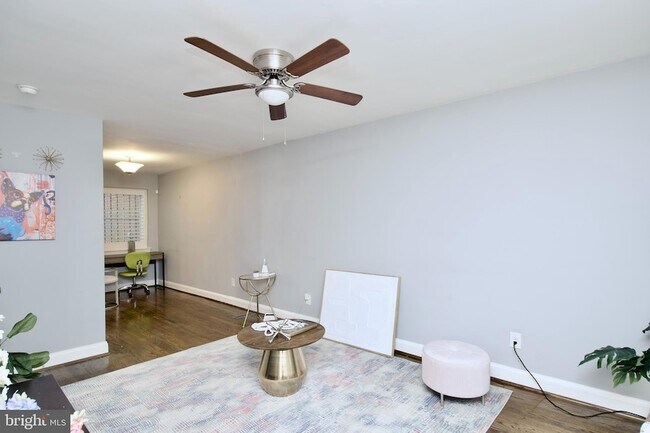 Building Photo - 1365 Talbert Terrace SE