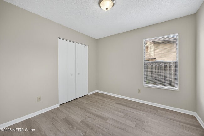 Building Photo - 2512 Bluffton Dr