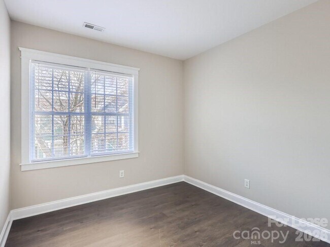 Building Photo - 249 Faust Rd
