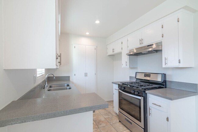 Interior Photo - Pointview Village