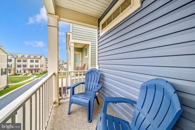 Building Photo - 3635 Stone Barn Dr