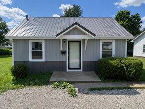 Building Photo - Affordable 3BR in Convenient Glasgow Location!