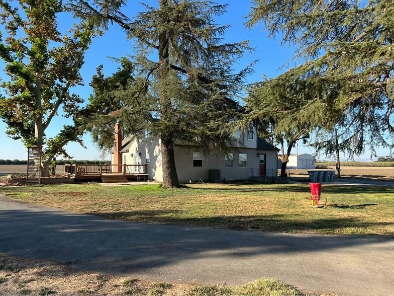 Building Photo - 37460 Co Rd 19A