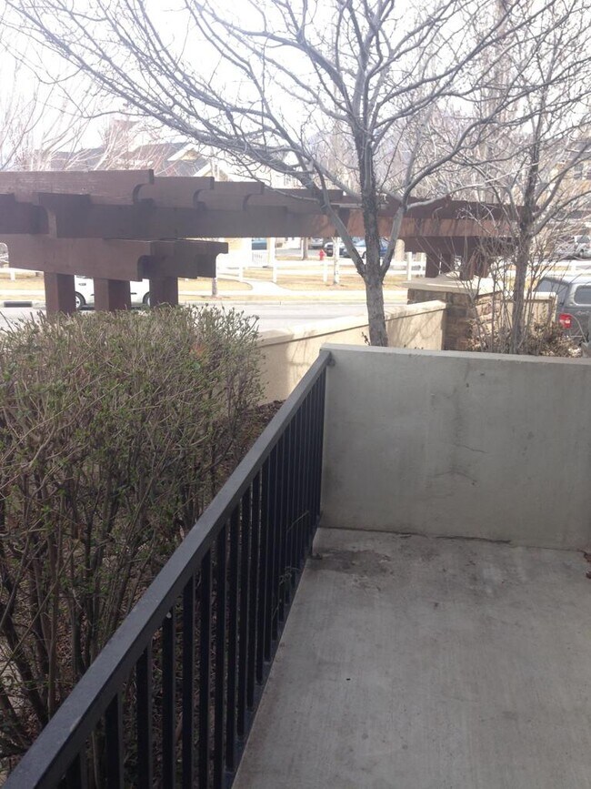 Building Photo - 14001 S Sonora Way