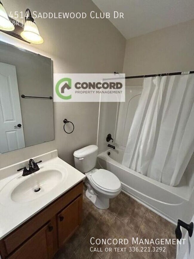 Building Photo - 4514 Saddlewood Club Dr