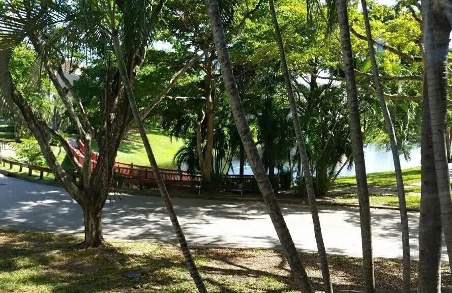 Building Photo - 1705 Palm Cove Blvd