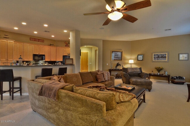 Building Photo - 11475 E Helm Dr