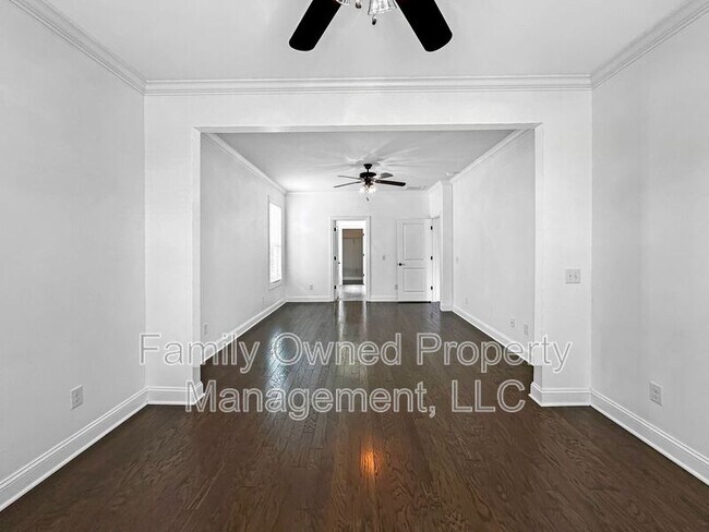 Building Photo - 128 Whaler Ave