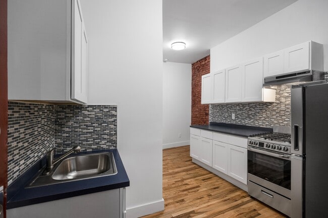 Interior Photo - 11 Stanton Street