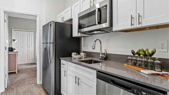 Building Photo - 6157 Shavasana Rd