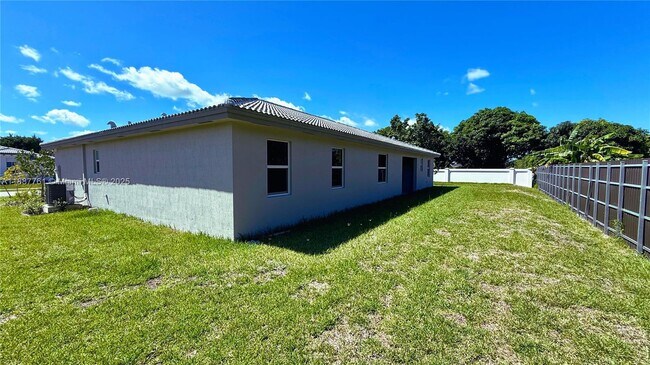 Building Photo - 13283 SW 188th Terrace
