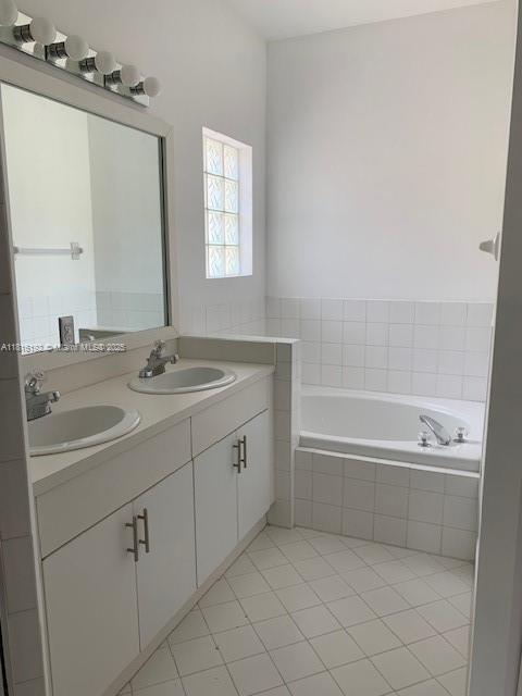 Building Photo - 2978 NW 99th Ct