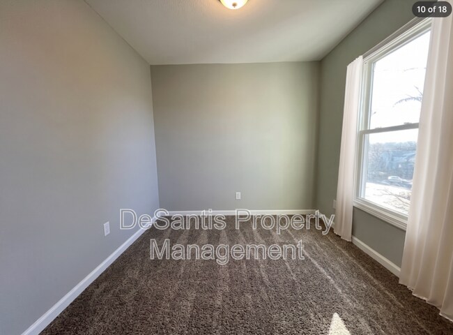 Building Photo - 641 1st Ave