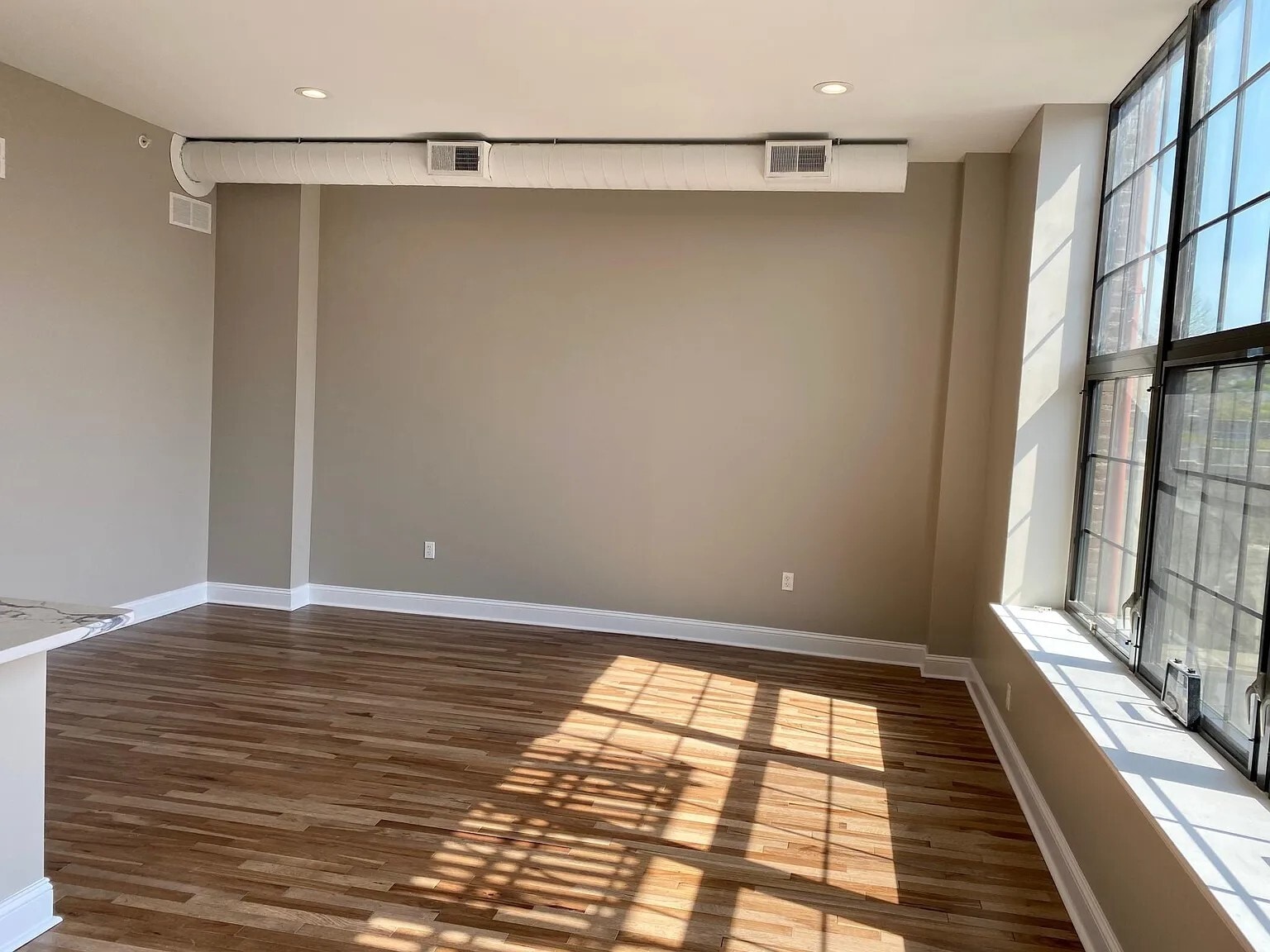 Building Photo - 430 Lackawanna Ave