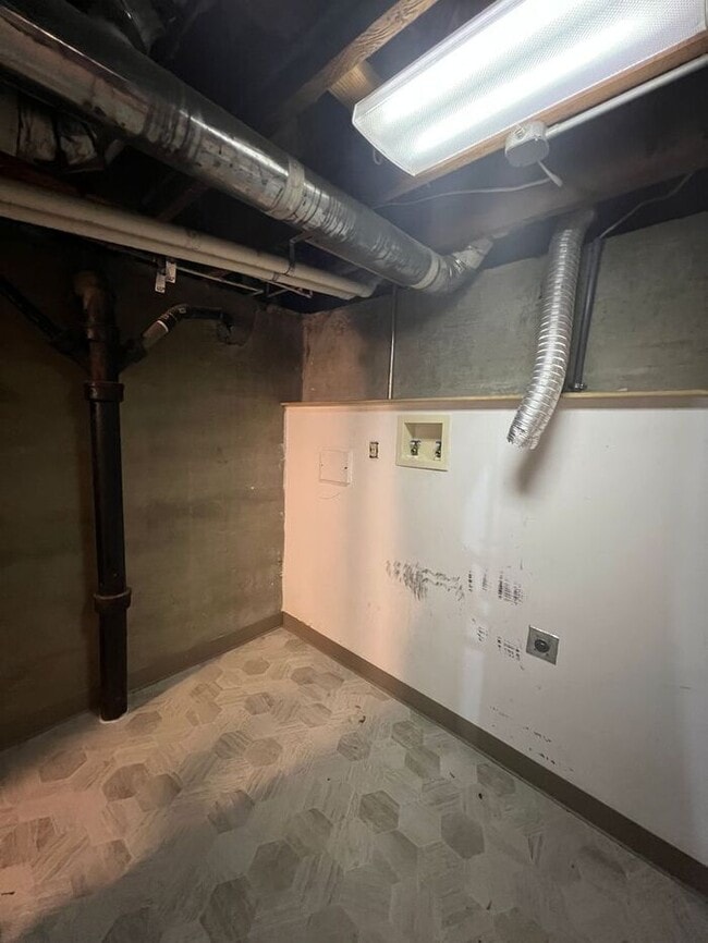 Building Photo - Sun-Drenched Mt. Tabor Home with Massive Yard & Oversized Shop-Garage!