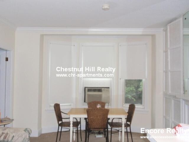 Building Photo - 1223 Beacon St