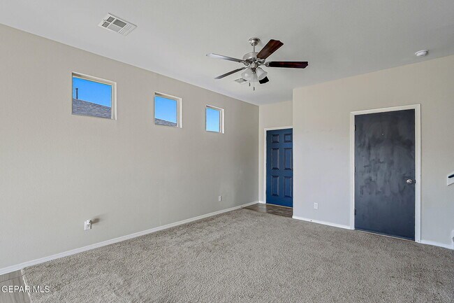 Building Photo - 11470 Dawn Vw Rd