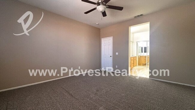Building Photo - 8725 Bridgeport Ave