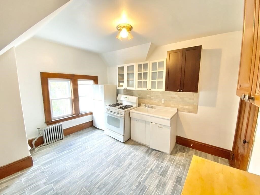 Building Photo - 50 Dartmouth St