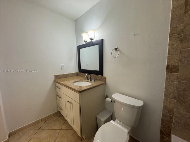 Building Photo - 14034 SW 90th Ave