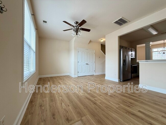 Building Photo - 14008 Lyon Hill Ln