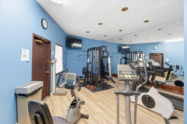 Building Photo - 478 Sierra Vista Ln