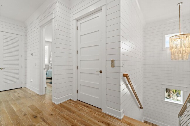 Building Photo - 14300 Front Beach Rd