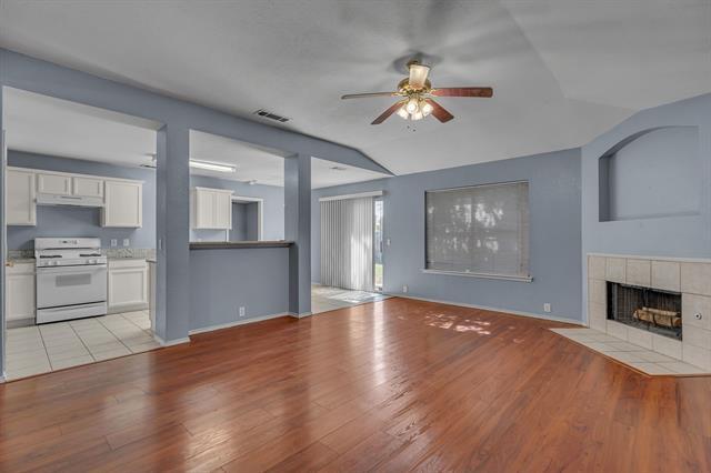 Building Photo - 2312 Tailburton Ct