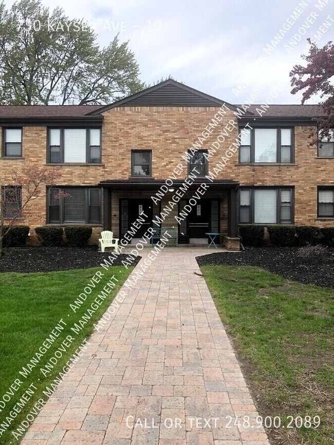 Building Photo - 730 Kayser Ave