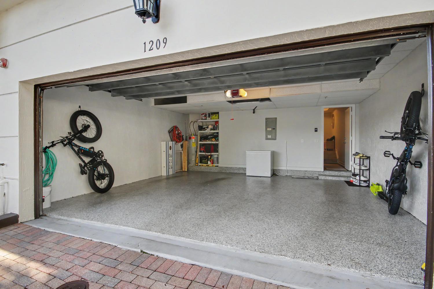 Building Photo - 1209 Coastal Bay Blvd