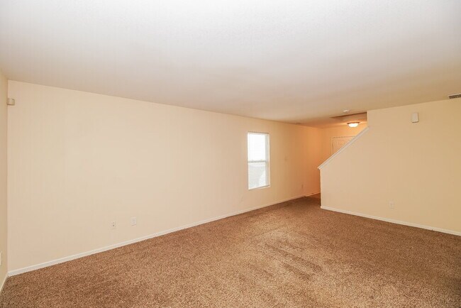 Building Photo - 271 Morning Dew Dr