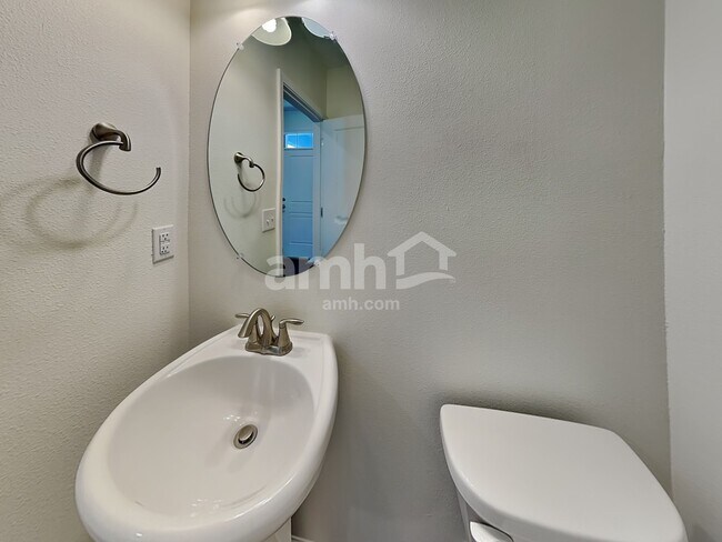 Building Photo - 4536 Reisswood Loop