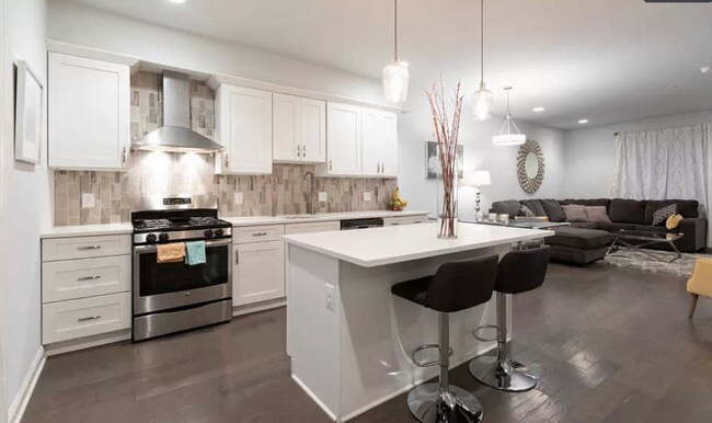 Building Photo - Single Family Home Fishtown