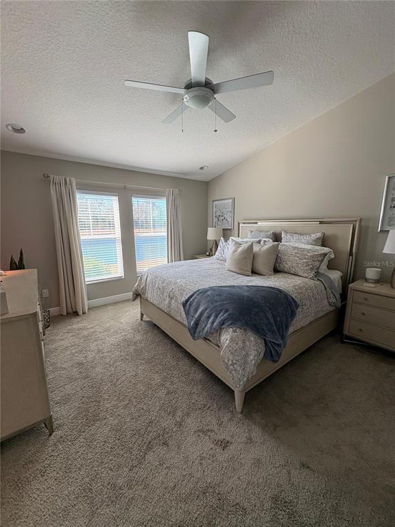 Building Photo - 12558 Oak Hill Way