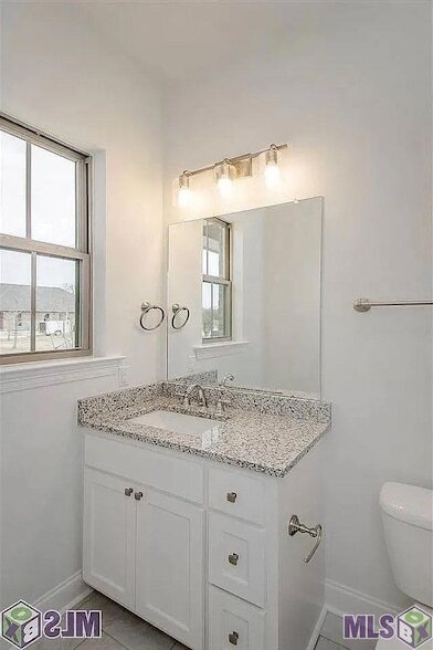 Building Photo - 1474 Partierre Ln