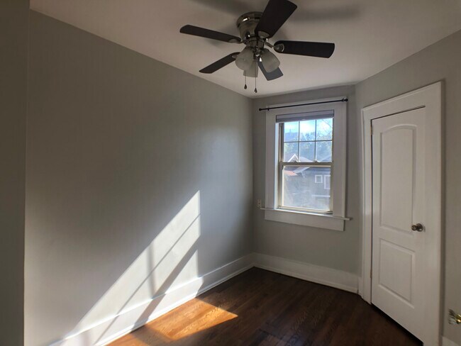 Building Photo - Neal Street Townhomes