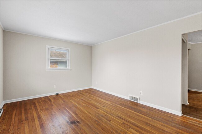Building Photo - 3633 King Arthur Dr