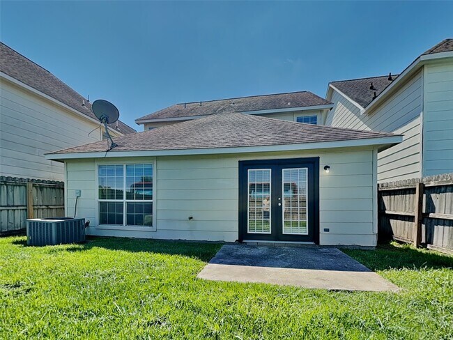 Building Photo - 11814 E Galwan Cir