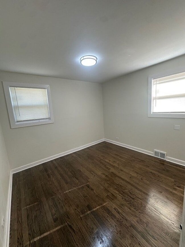 Building Photo - Welcome Home