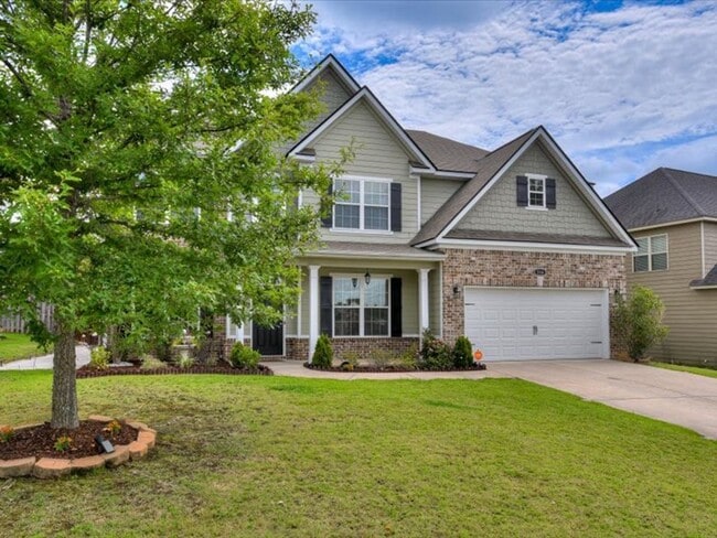 Building Photo - 5 Bedroom 3 Bath In Evans!
