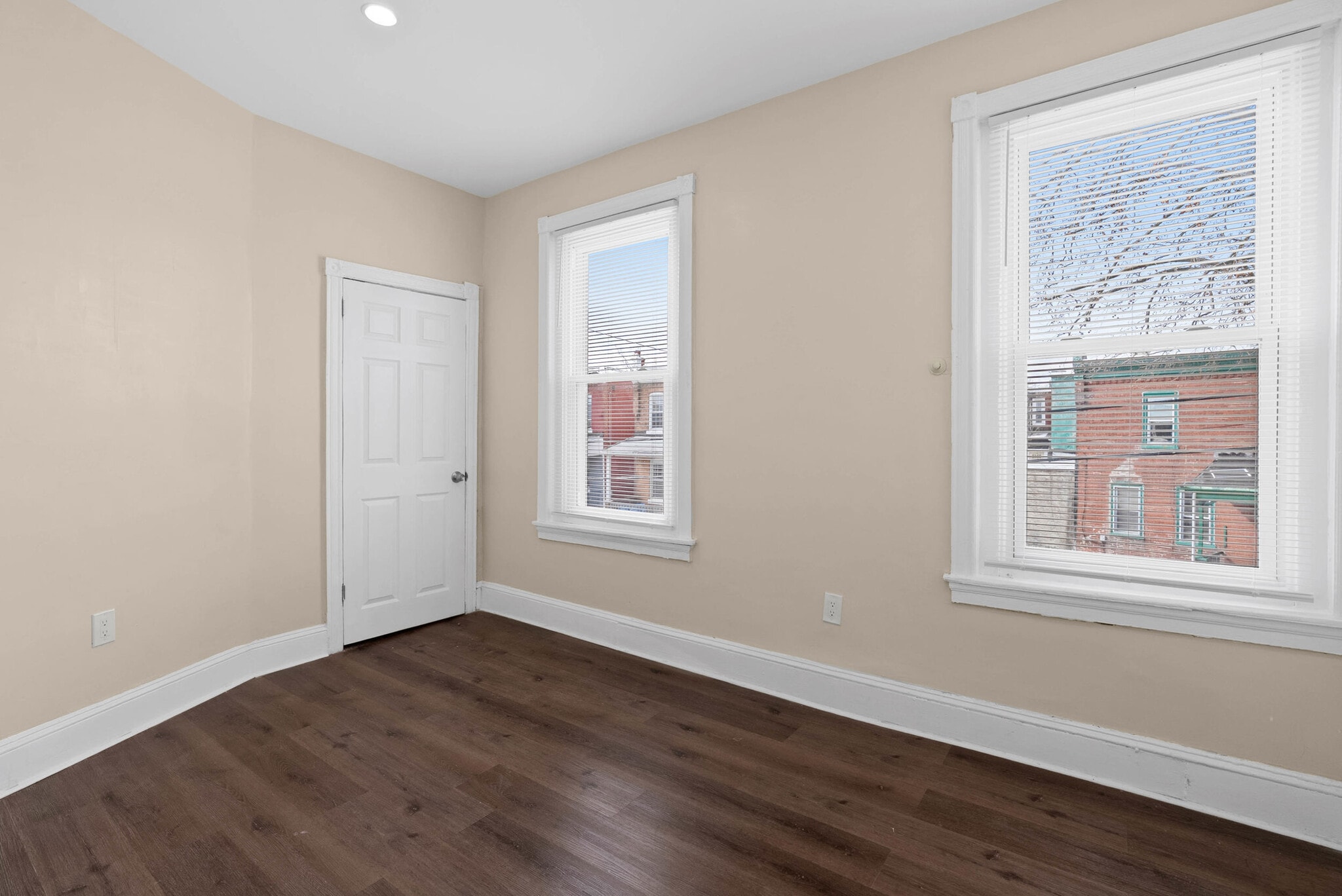 Building Photo - 5860 Haverford Ave