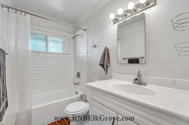 Building Photo - 4930 Bonniemae Way