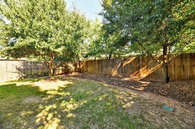 Building Photo - 1508 Sugarberry Ln