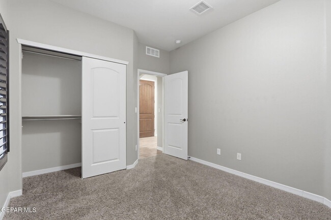 Building Photo - 13539 Doncaster St