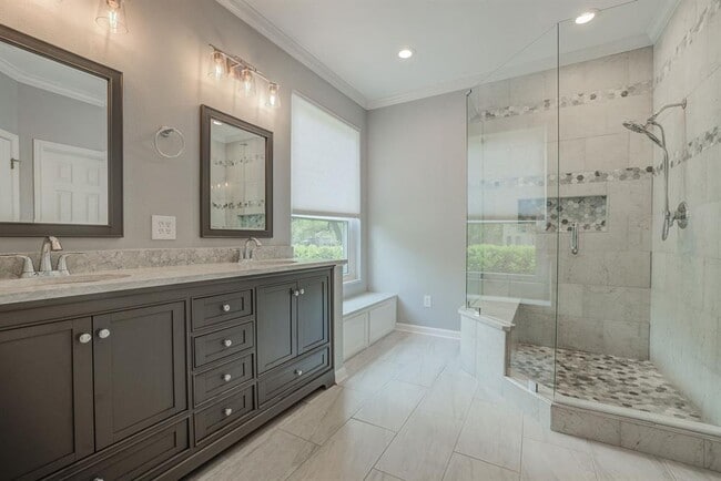 Building Photo - 3624 Malone Dr
