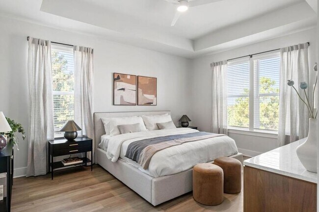 Building Photo - 1575 Cedars Rd SE